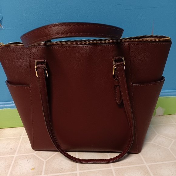 Michael Kors wine colored handbag - Picture 2 of 5